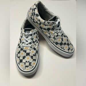 Vans | Classic white black checkerboard daisy canvas low-top sneakers | WMS 8.5
